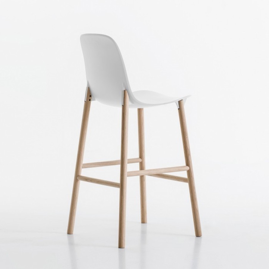 Meubelen Meubelen Barstoelen | Kristalia Sharky Barstoel Eiken Poten Cm 48 X 55 X H100